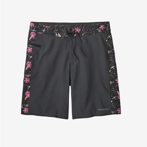 M's Hydropeak Scallop Boardshorts - 18 in. Size: 30